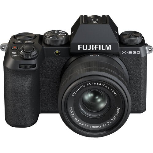 Thân máy Fujifilm X-S20 màu đen gắn ống kính kit, ảnh sản phẩm nền trắng