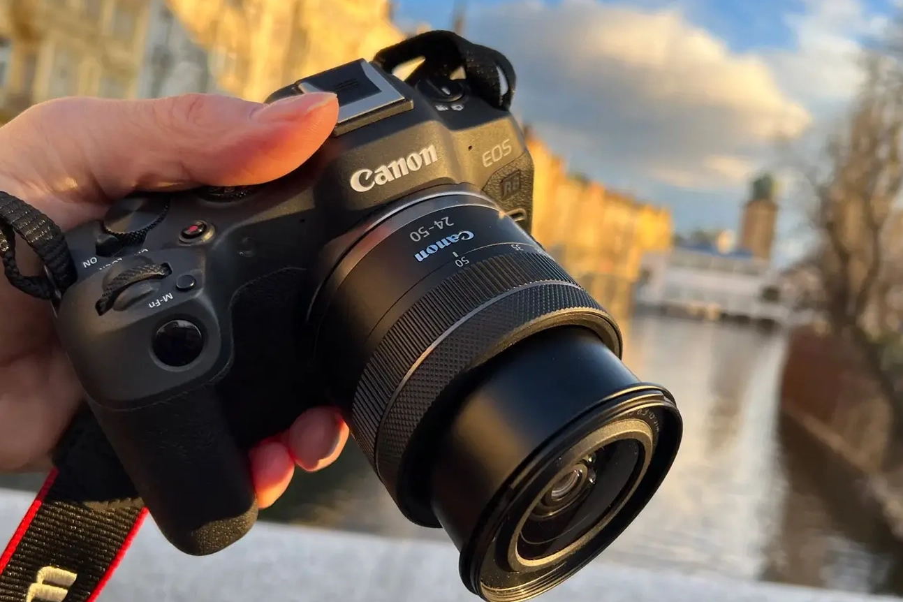 Canon R8 cho thuê tại Đà Lạt – TLens Camera